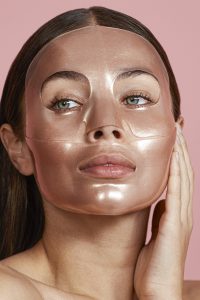 MZ-skin_0000s_0000_Anti-Pollution-Hydrating-Face-Mask-model-.jpg.jpg